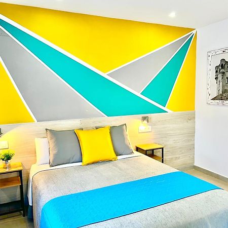 Dori Rooms Hostal Tarifa Bagian luar foto