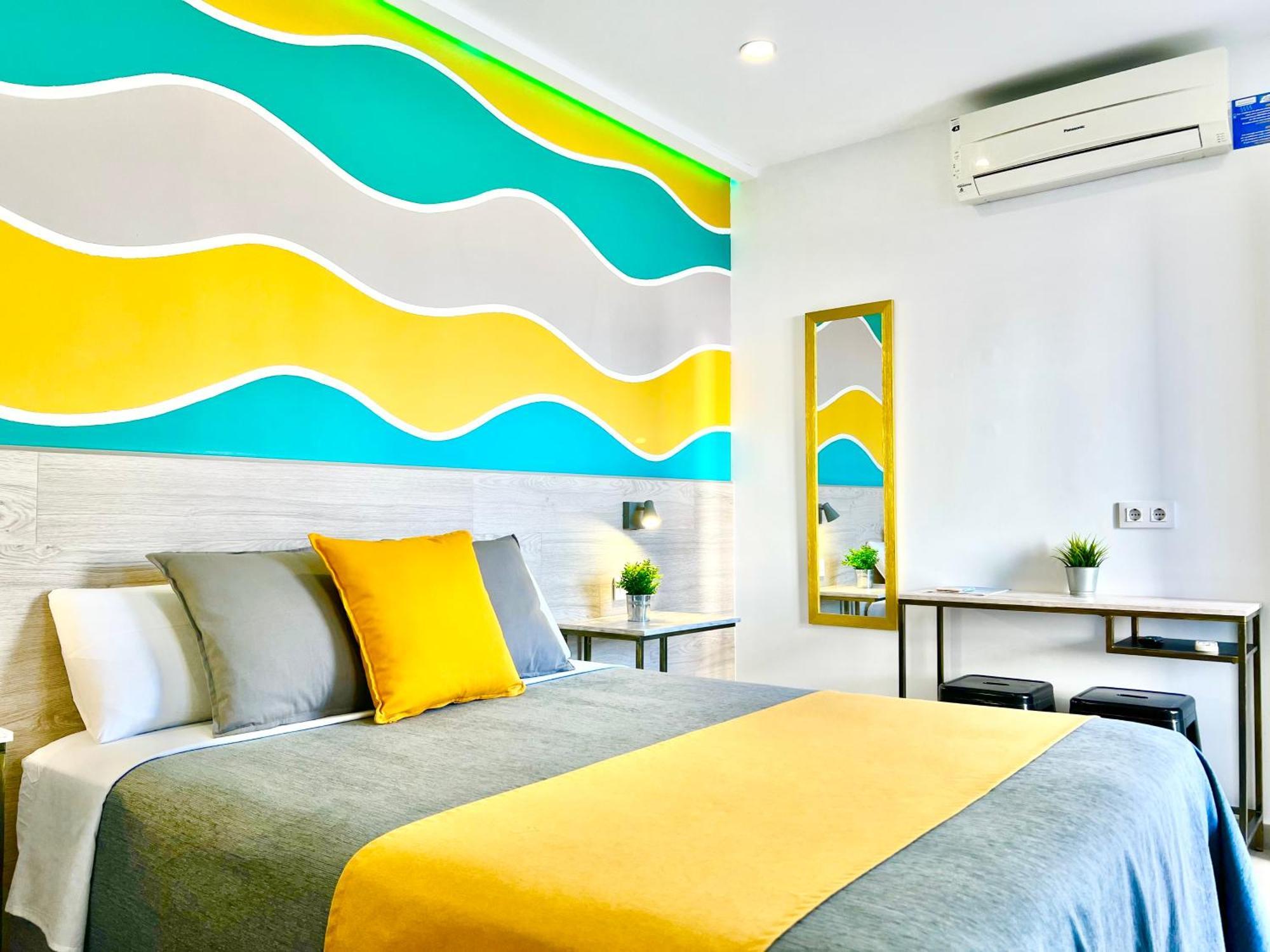 Dori Rooms Hostal Tarifa Bagian luar foto
