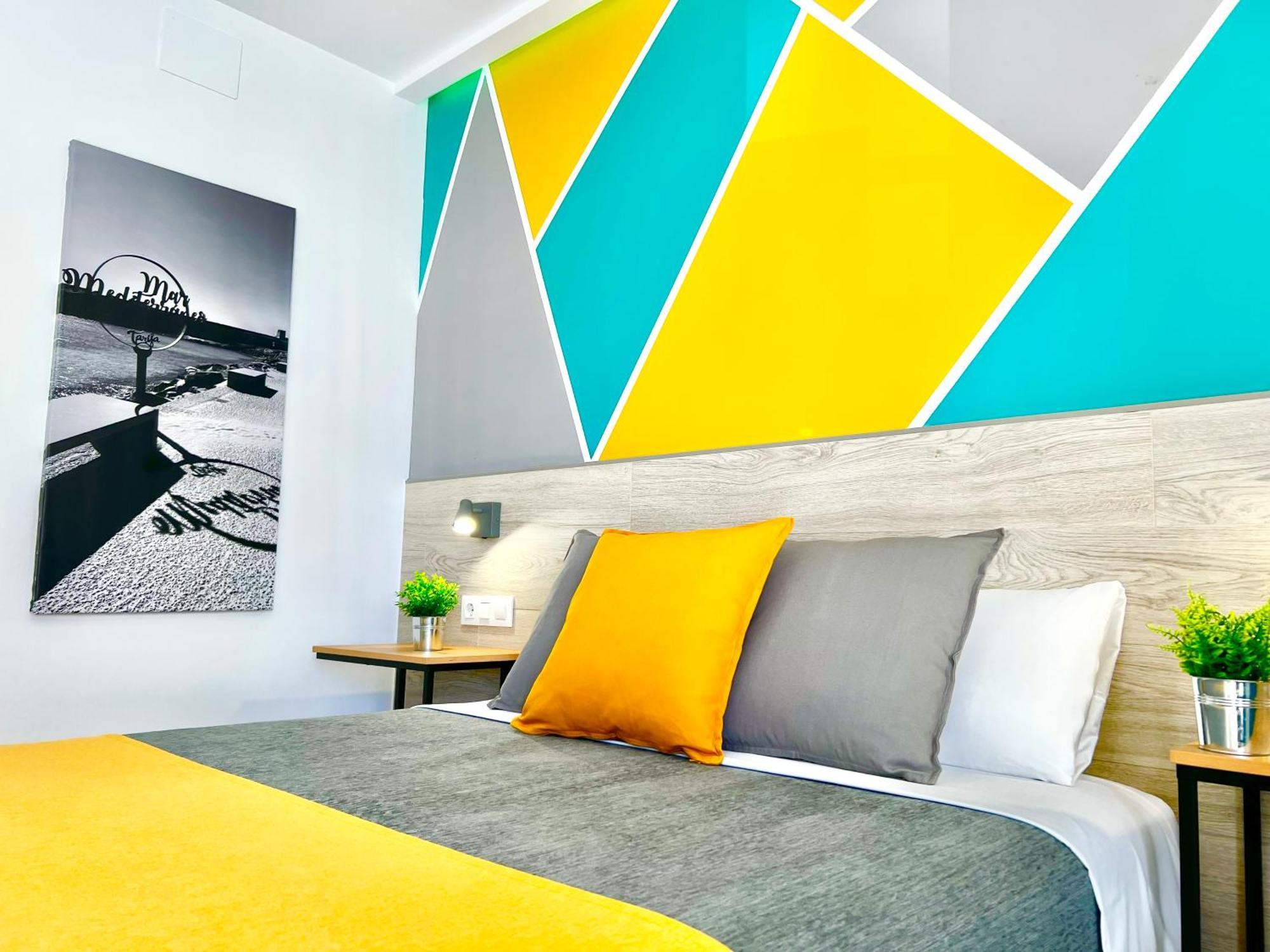 Dori Rooms Hostal Tarifa Bagian luar foto