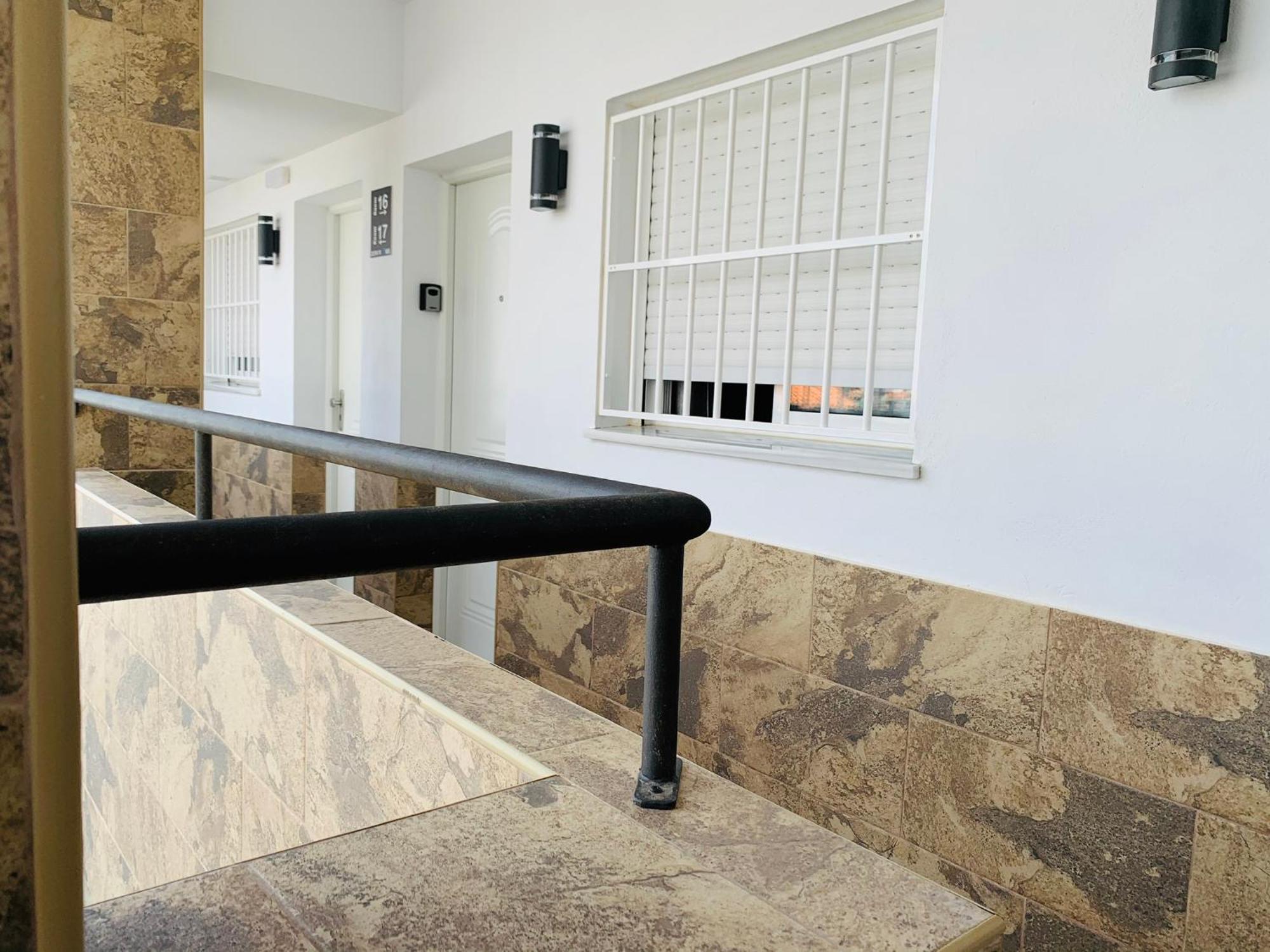 Dori Rooms Hostal Tarifa Bagian luar foto