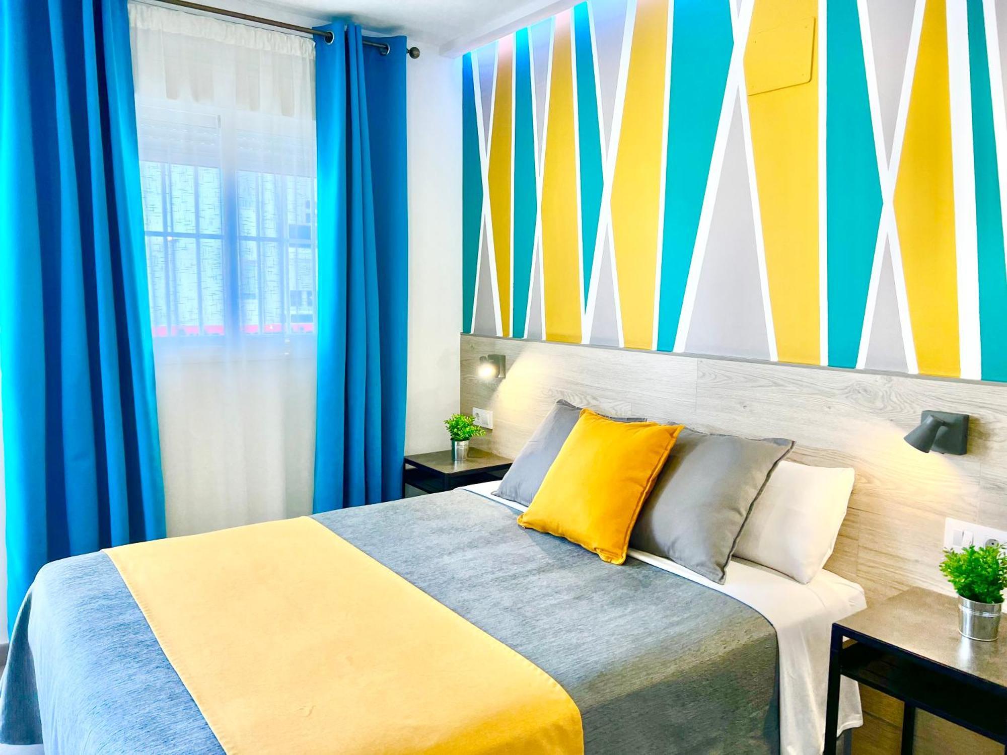 Dori Rooms Hostal Tarifa Bagian luar foto