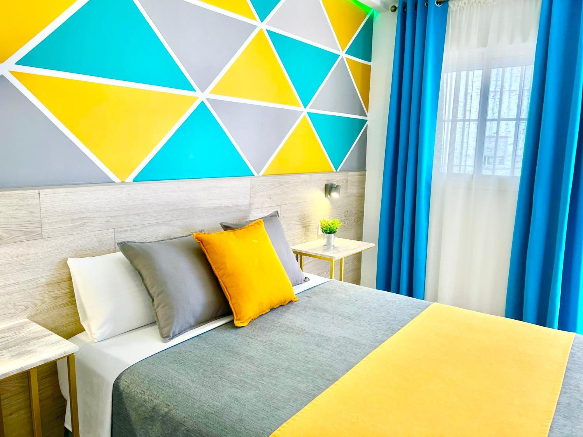 Dori Rooms Hostal Tarifa Bagian luar foto